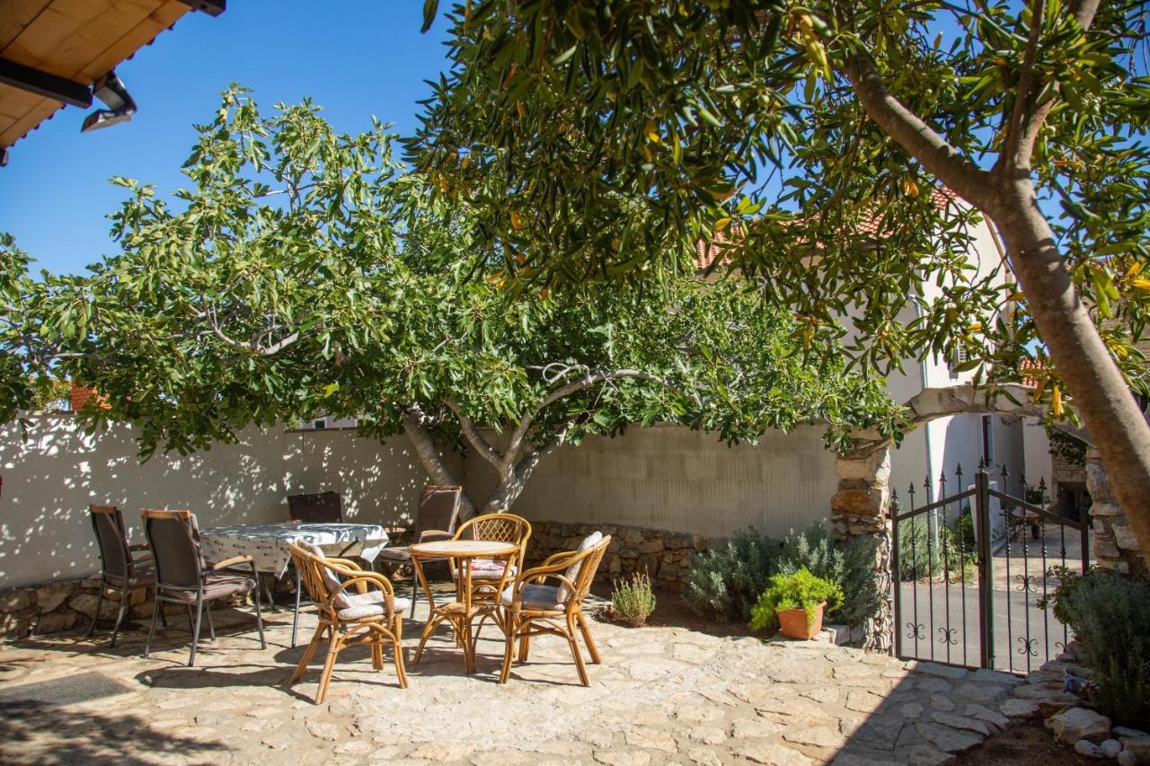 Apartments By The Sea Milna, Vis - 8895 Rukavac  Luaran gambar