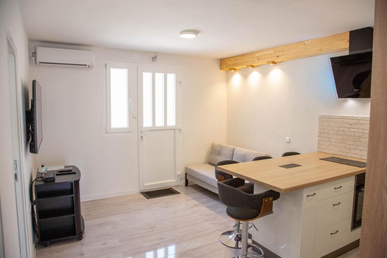 Apartments By The Sea Milna, Vis - 8895 Rukavac  Luaran gambar